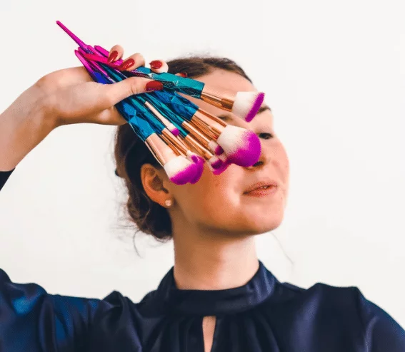 Nettoyer naturellement ses pinceaux à maquillage